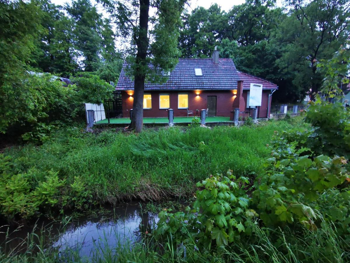 Dom Wakacyjny Chillout Rock Apartment Lwowek Slaski Exterior photo