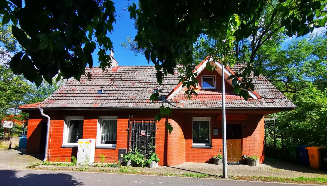 Dom Wakacyjny Chillout Rock Apartment Lwowek Slaski Exterior photo