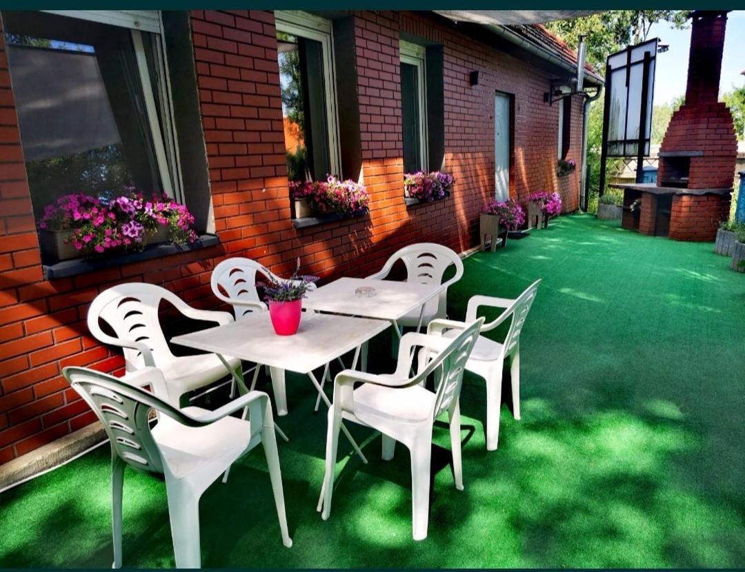 Dom Wakacyjny Chillout Rock Apartment Lwowek Slaski Exterior photo